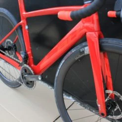 Vélo BH G8 DISC « Limited Edition » SRAM Force AXS 12V Rouge/corail -Vélos de Route Remise BH G8 corail 1 scaled 1