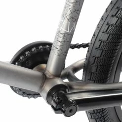 BMX SUBROSA LETUM 20.75" MATTE TRANS RED FADE 2022 -Vélos de Route Remise bmx subrosa letum 2075 matte trans red fade 2022 2