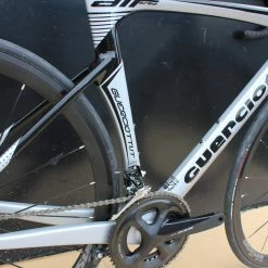 Vélo GUERCIOTTI EUREKA AIR Carbone Shimano Ultégra 8000 11V Silver/black -Vélos de Route Remise guerciotti gris 4 scaled 1