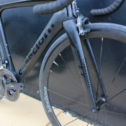 Vélo GUERCIOTTI EUREKA AIR Carbone Shimano Ultégra 8000 11V Noir -Vélos de Route Remise guerciotti noir 3 scaled 1