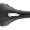 Selle Vélo Route Et VTT Fizik Aliante R3 Open Kium Regular Anthracite 1 Selle Vélo Route Et VTT Fizik Aliante R3 Open Kium Regular Anthracite -Vélos de Route Remise selle velo de route vtt fizik aliante r3 open kium regular anthracite