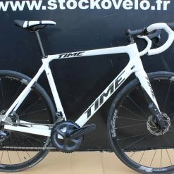 Vélo TIME ALPE D’HUEZ 21 Disc Avec Fourche AKTIV Gloss Blanc/noir